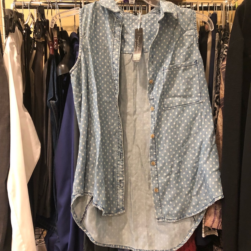 Short sleeve tribal print button down